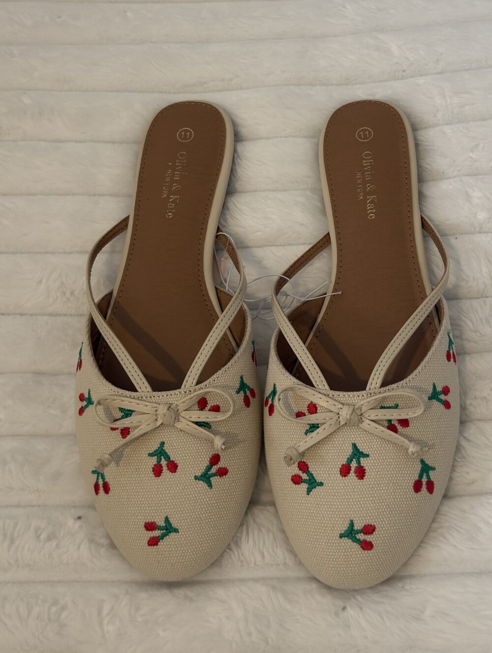 Beige Cherry Embroidered Slip-On Flats